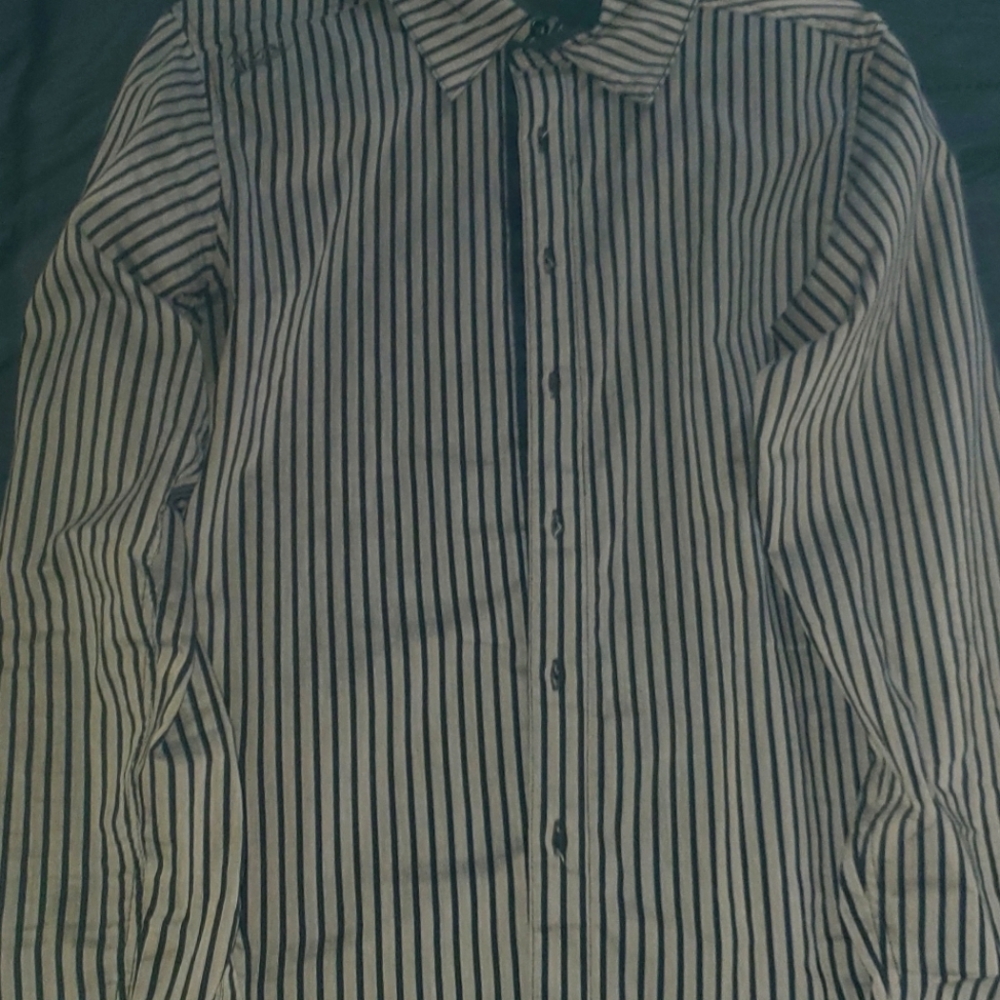 Long sleeve button up